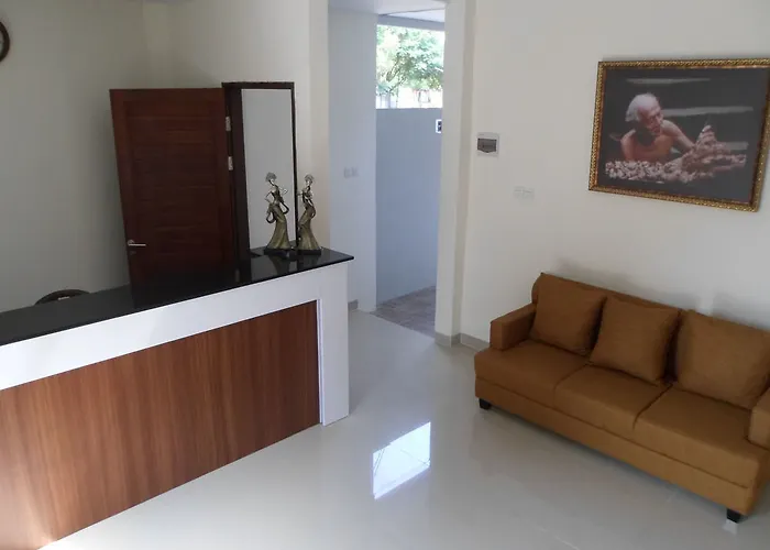 Tri Hotel Kuta (Bali)