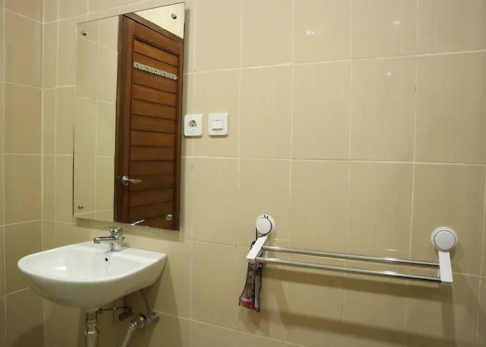 Tri Hotel Kuta (Bali)