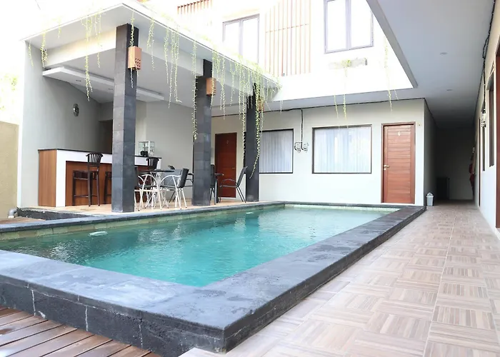 Hotel Tri *
